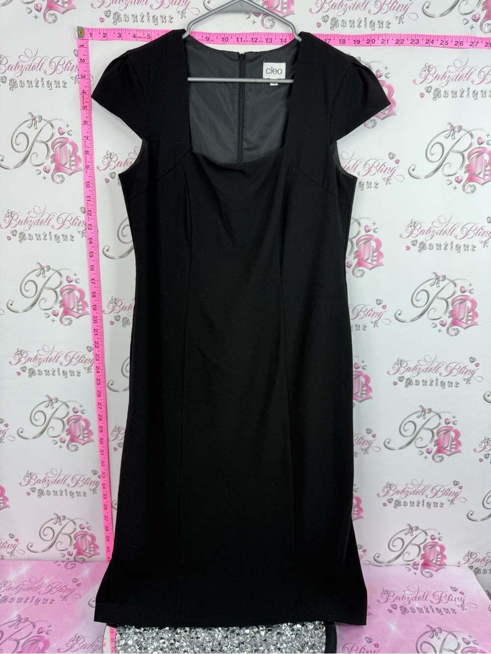 cleo dress Black Cap-Sleeve Midi Sheath Dress